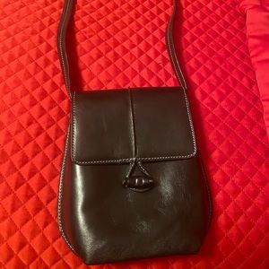 Black cross over bag